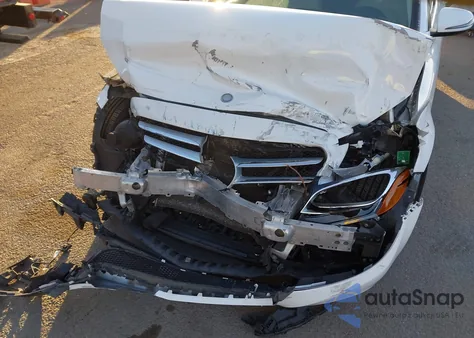 2017 Mercedes-Benz C 300 from USA, damaged, VIN 55SWF4JB3HU230661